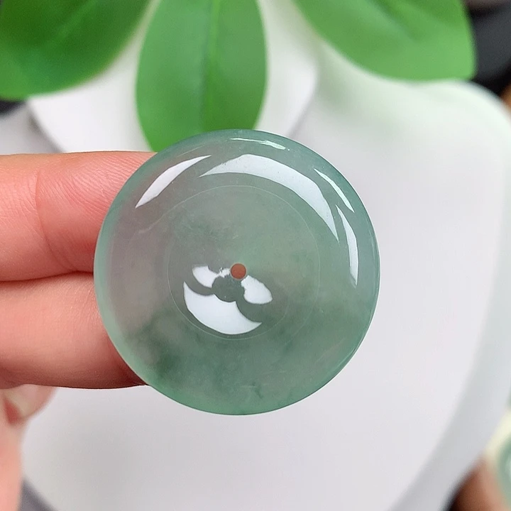 翡翠未镶嵌颈饰平安扣 29.3x5.7mm