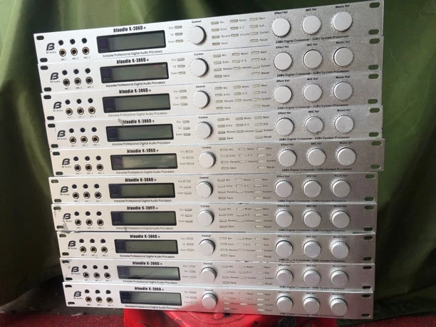 8新  韵乐代工：百利丰X3效果器：不包邮