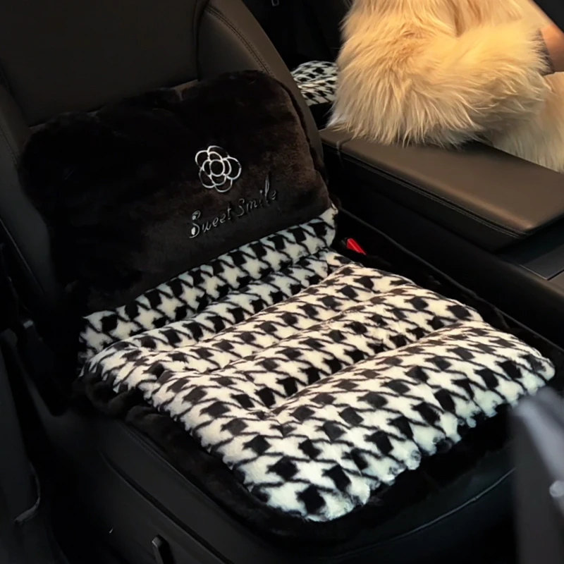 汽车坐垫秋冬季毛绒山茶花高级感女加厚加绒座垫单片座椅加热冬天