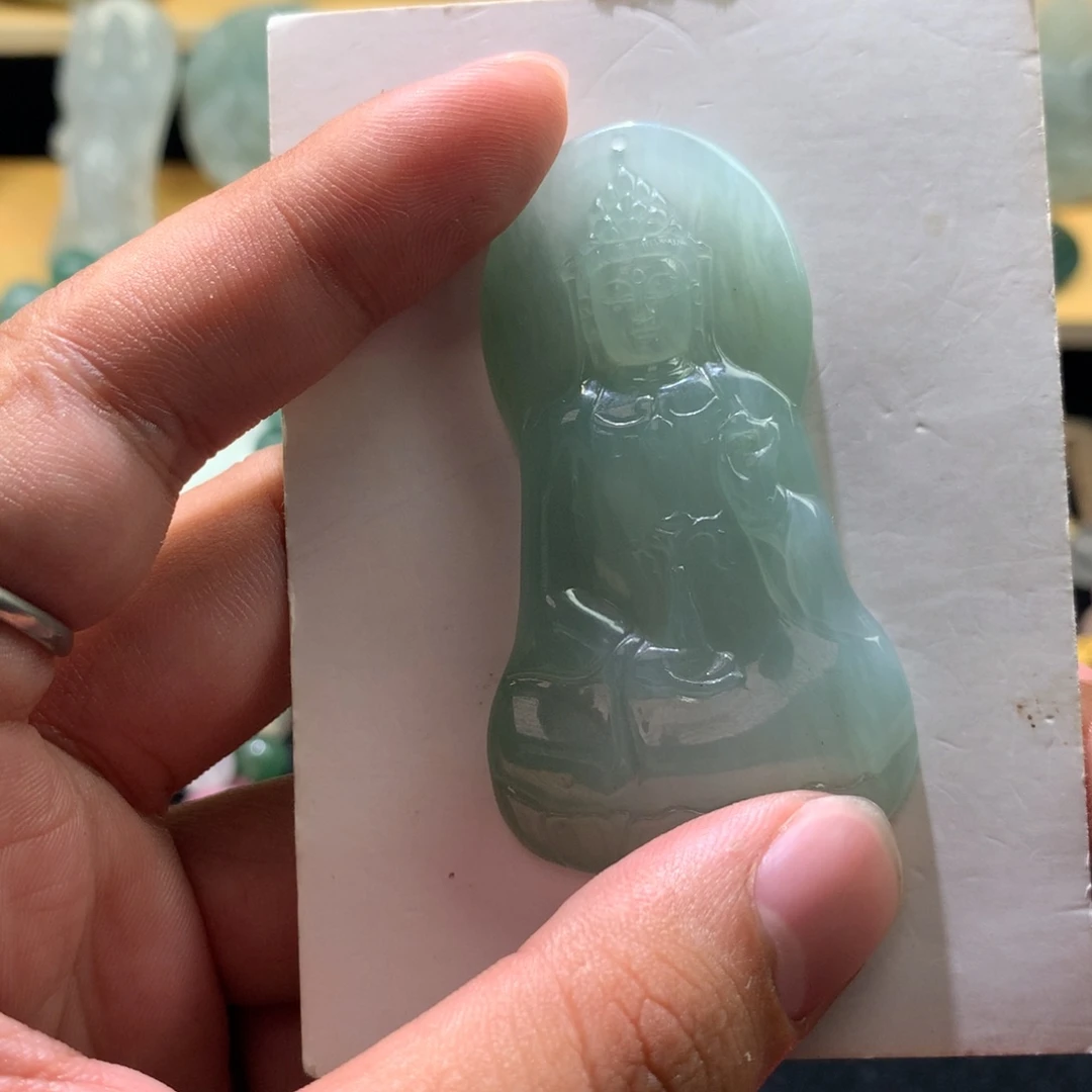 翡翠未镶嵌颈饰0000