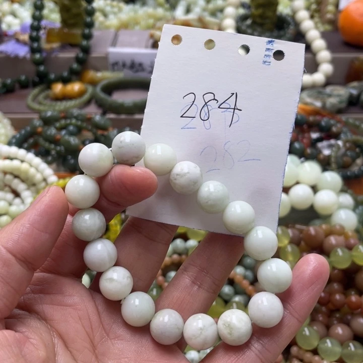 未镶嵌蛇纹石玉手链