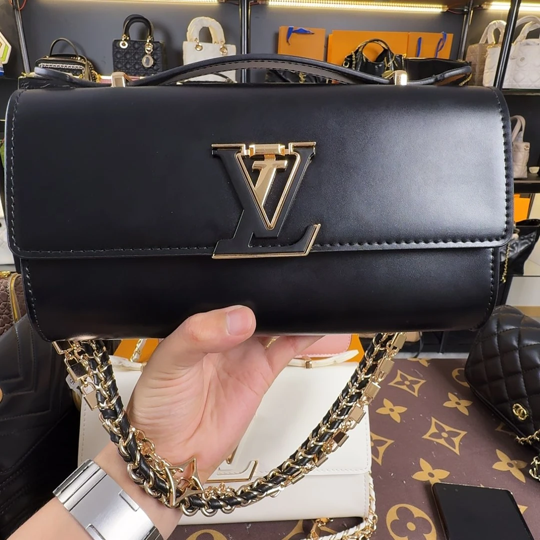 蚕丝黑色黑色啦啦啦啦啦啦