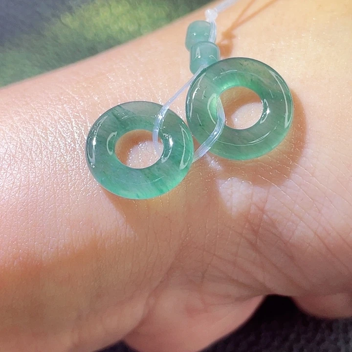 未镶嵌定制翡翠翡翠