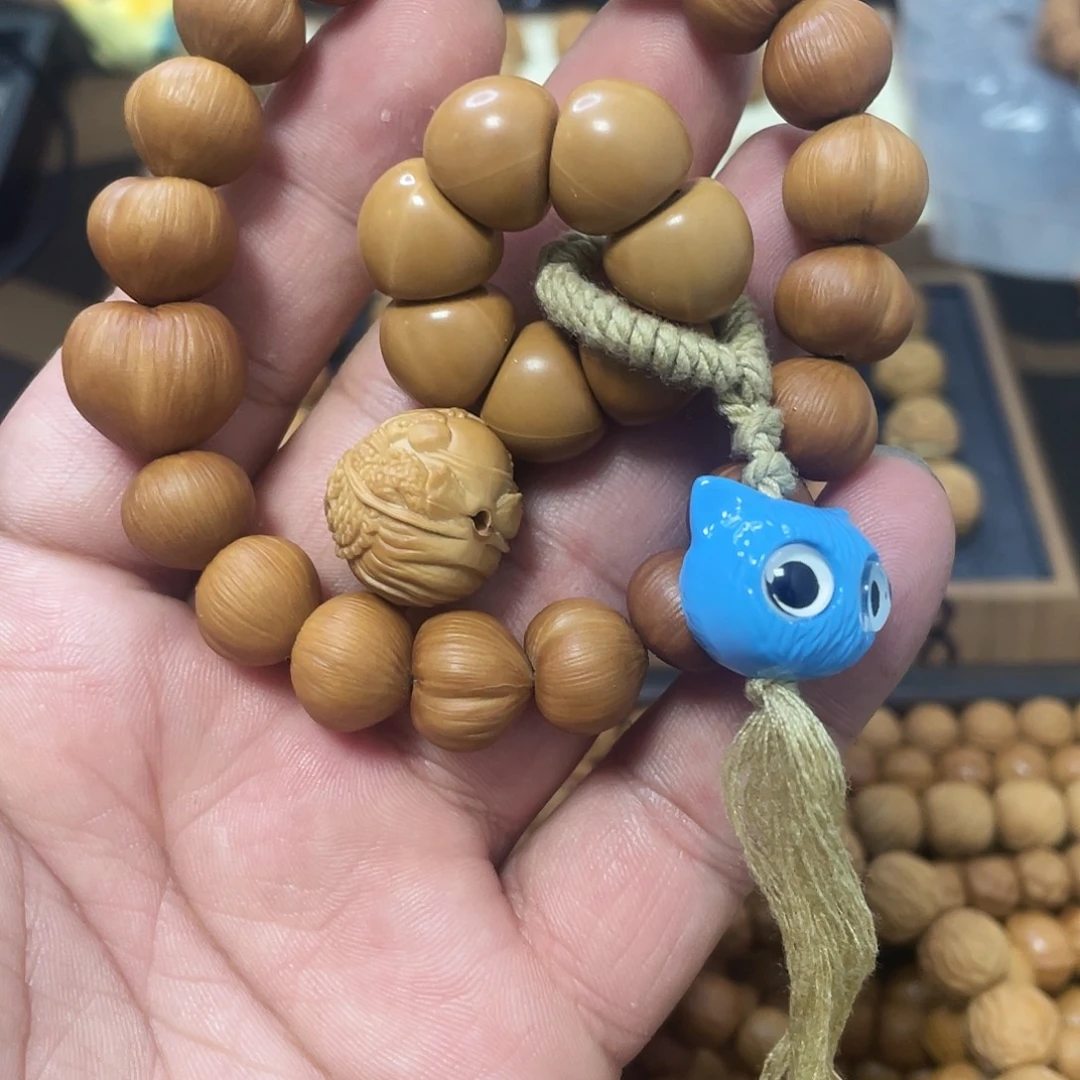 全品屁桃手捻加大肚蛙