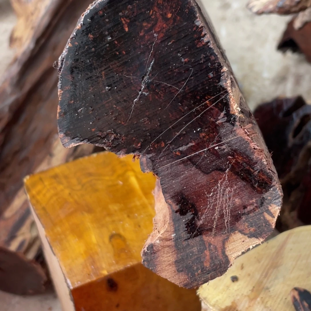 西***袋定制海南红降1314黑金手串不退不换