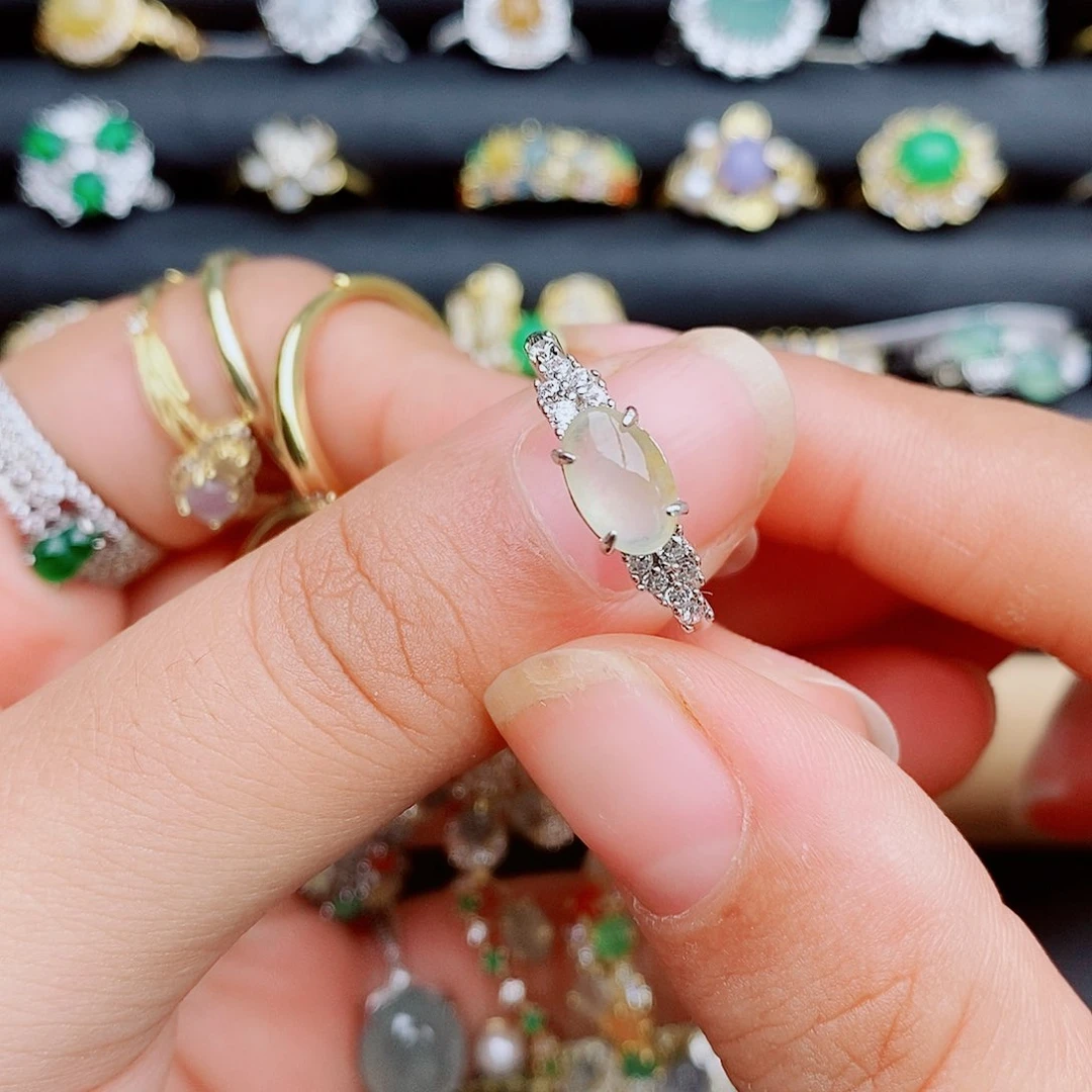 缘***点翡翠戒指银S925镶嵌11111