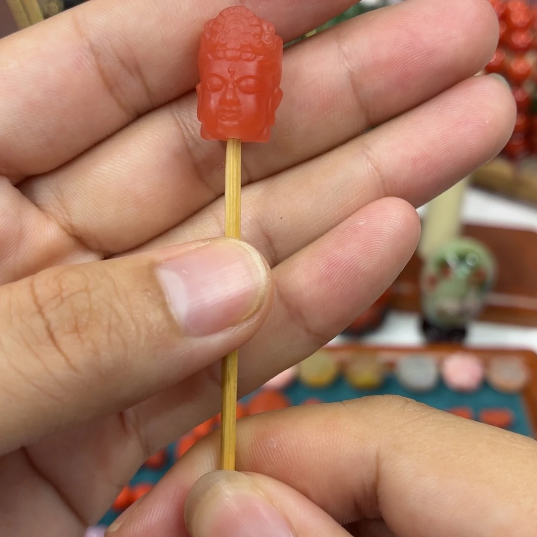 未镶嵌配饰南红玛瑙