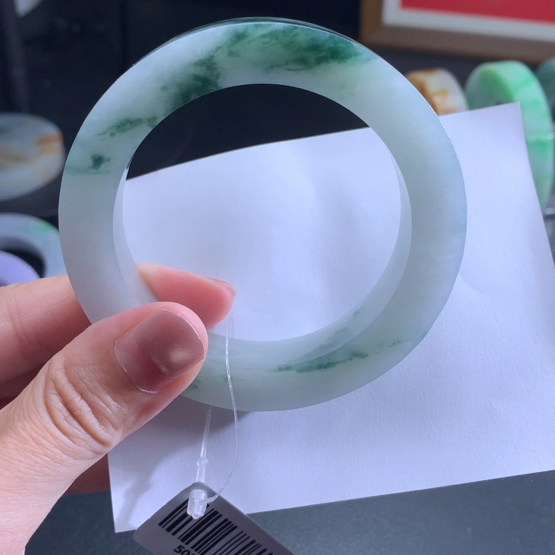 定制翡翠未镶嵌手镯12号55-59白冰胶底前花半山水巨漏