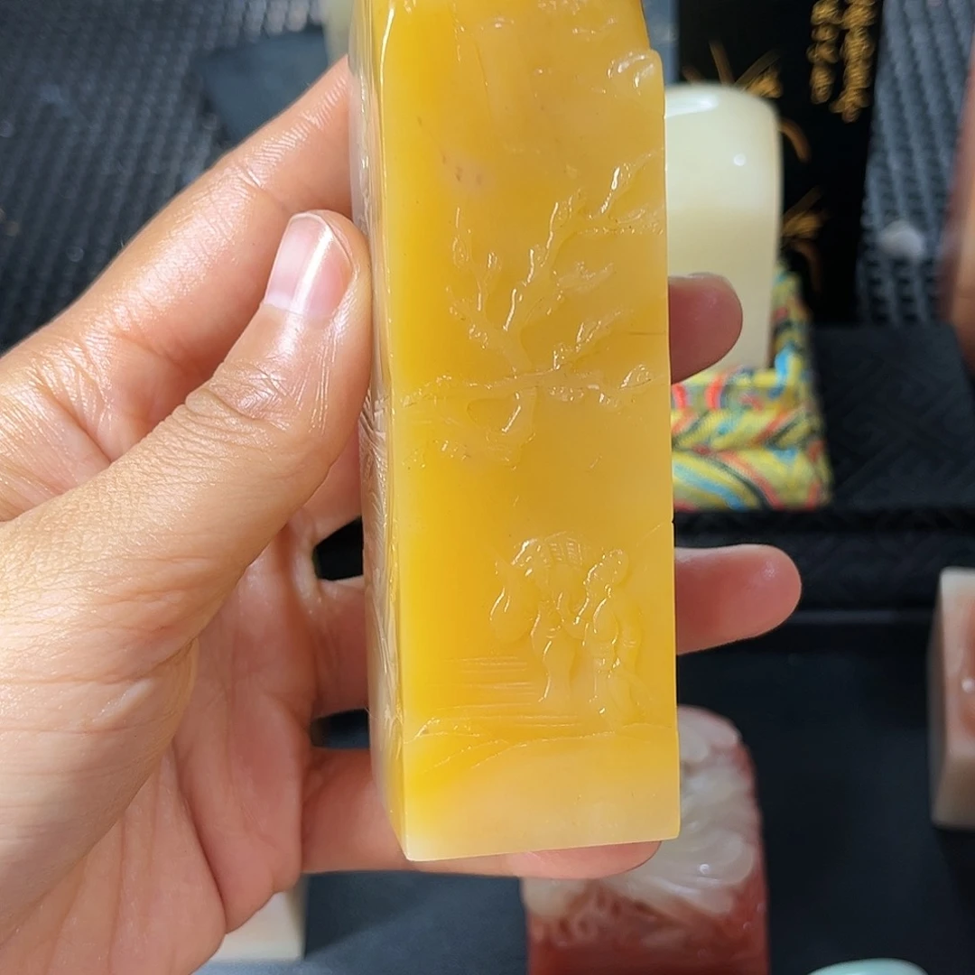 寿山石印石这种现象很明显了