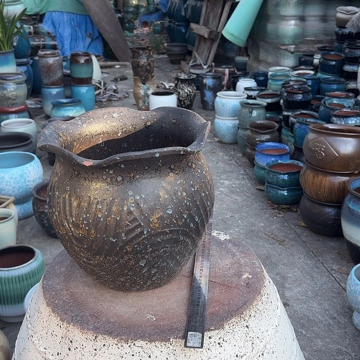 高度25厘米口径25厘米瑕疵