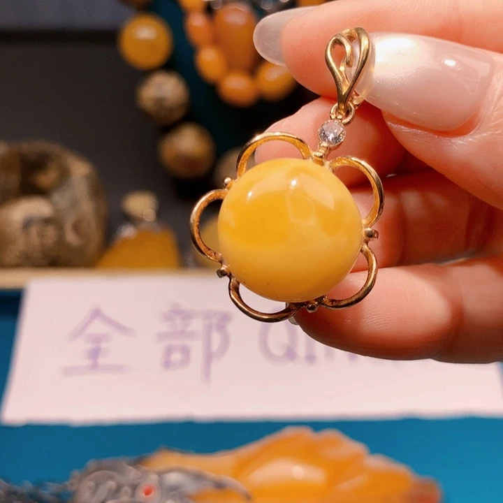 琥珀颈饰未镶嵌波兰设计款琥珀蜜蜡