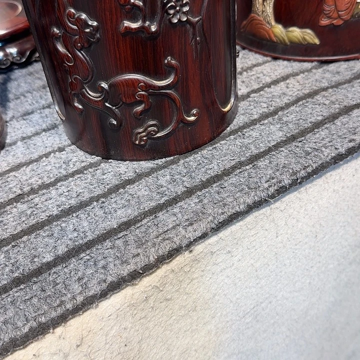 真***诚工艺品的销售收入达到