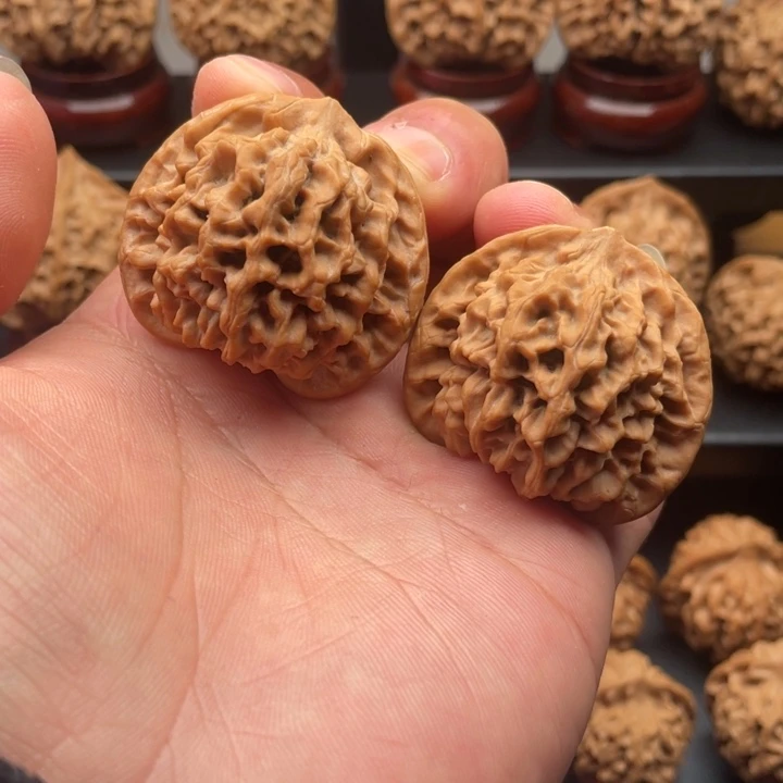 文玩核桃把件39.5尺寸