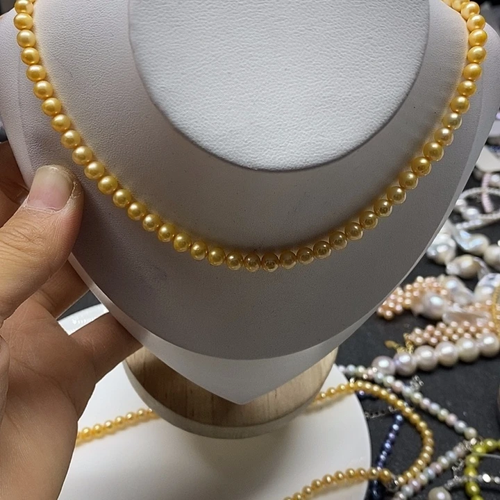 颈饰未镶嵌淡水珍珠