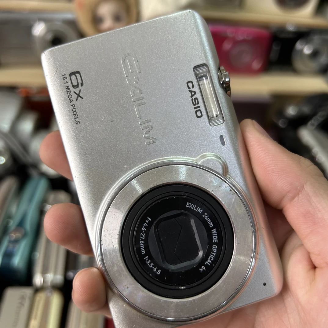 9新 Casio/卡西欧 卡西欧zs28 1600w像素 6倍光学变焦