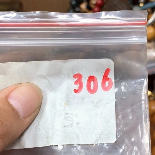 万***哥吊坠滴血莲花菩提