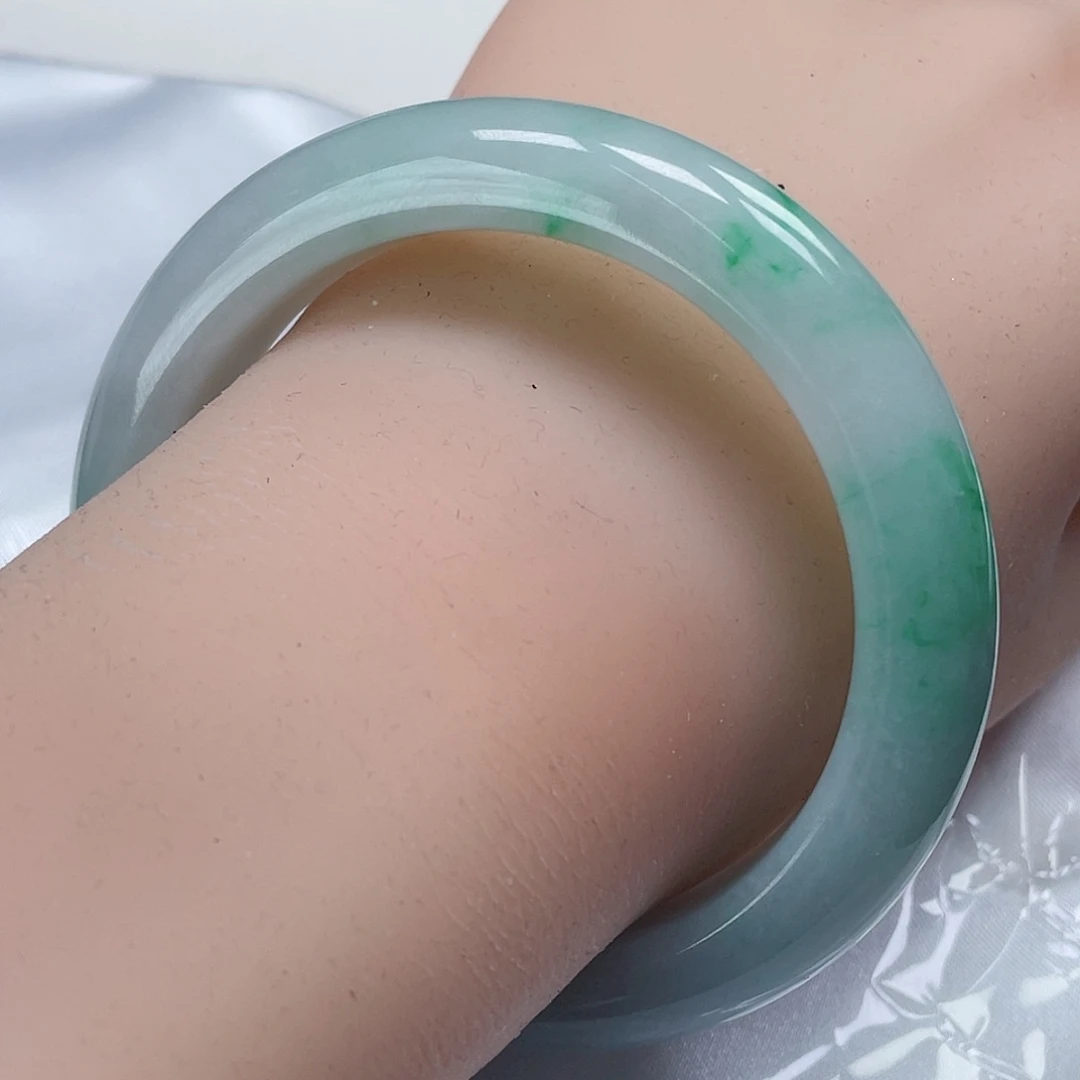 翡翠手镯未镶嵌缅甸翡翠手镯54圈