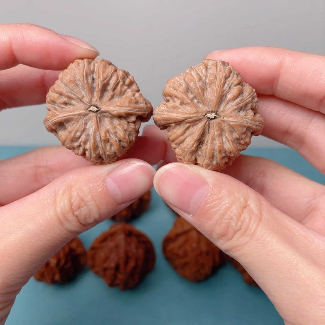 文玩核桃吊坠易*罐111111111