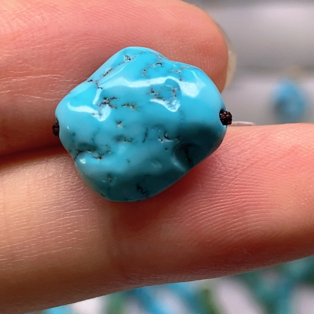 绿松石未镶嵌原矿