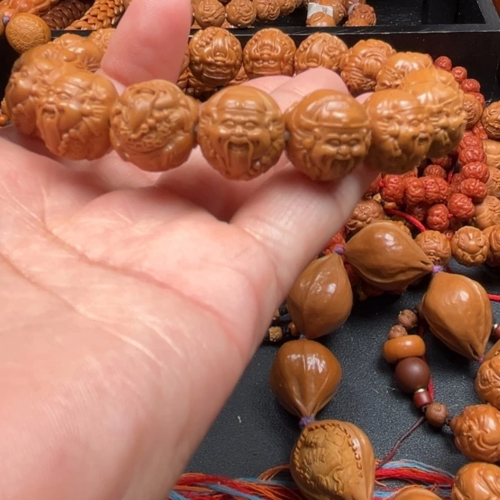 吊坠猴头核桃橄榄