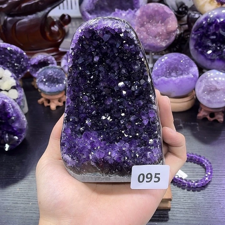 大型摆件（非配饰）未镶嵌水晶