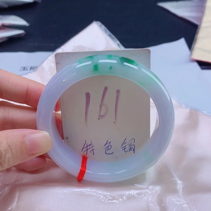 翡翠未镶嵌手镯春彩轮胎565757