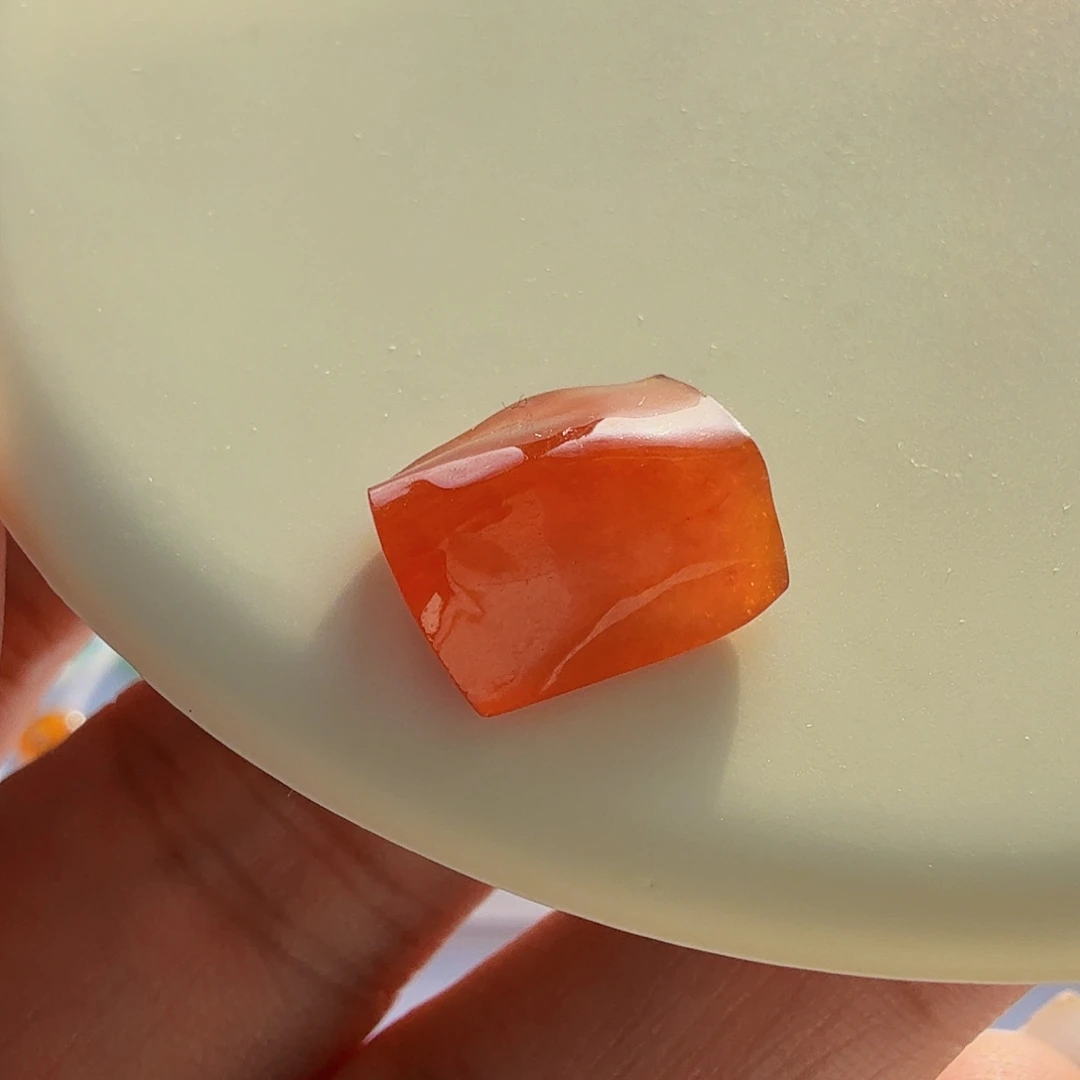 翡翠未镶嵌颈饰裸石