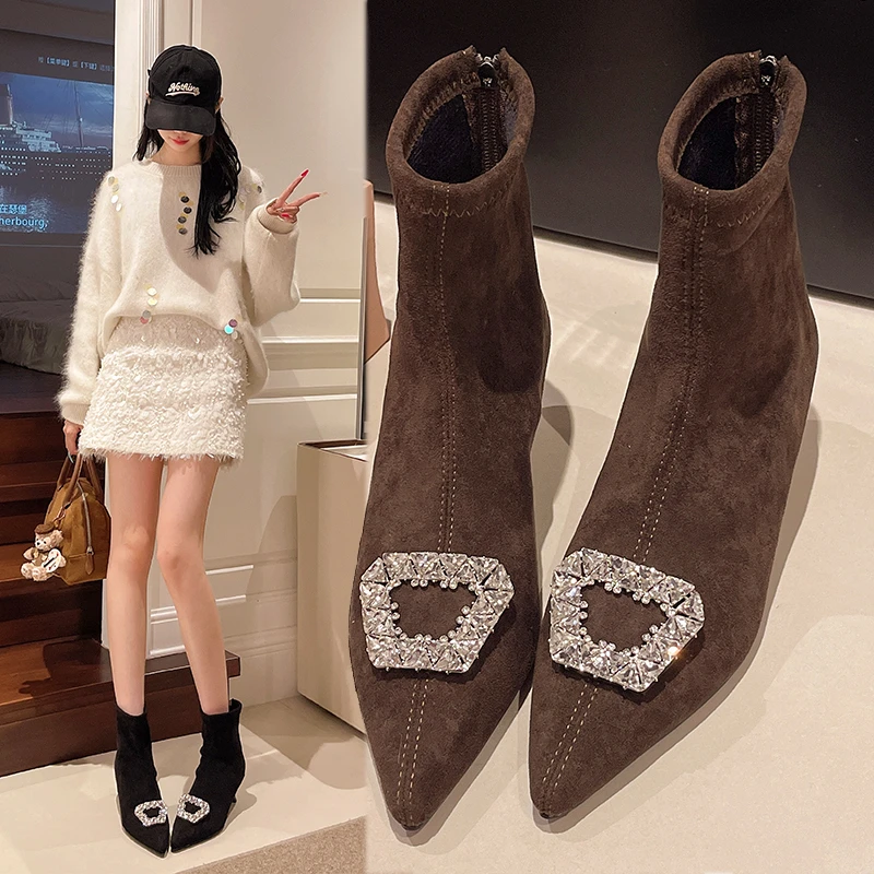 韩版时装靴女高跟2025冬季新款弹力瘦瘦靴水钻尖头细跟加绒短靴子