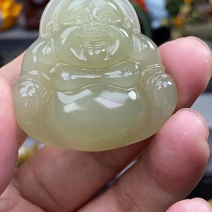 平****和田玉未镶嵌颈饰