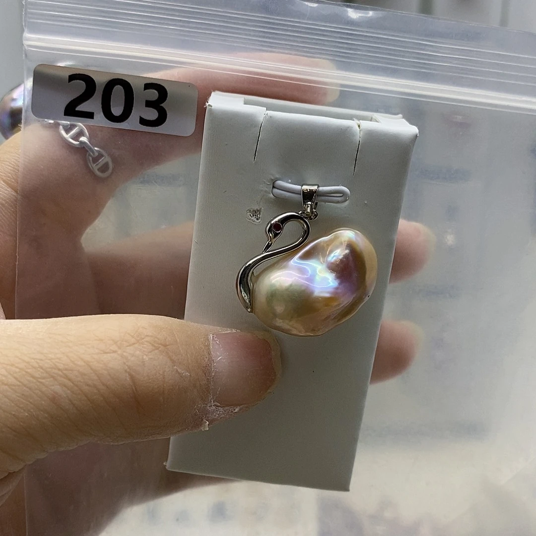 合金耳饰淡水珍珠