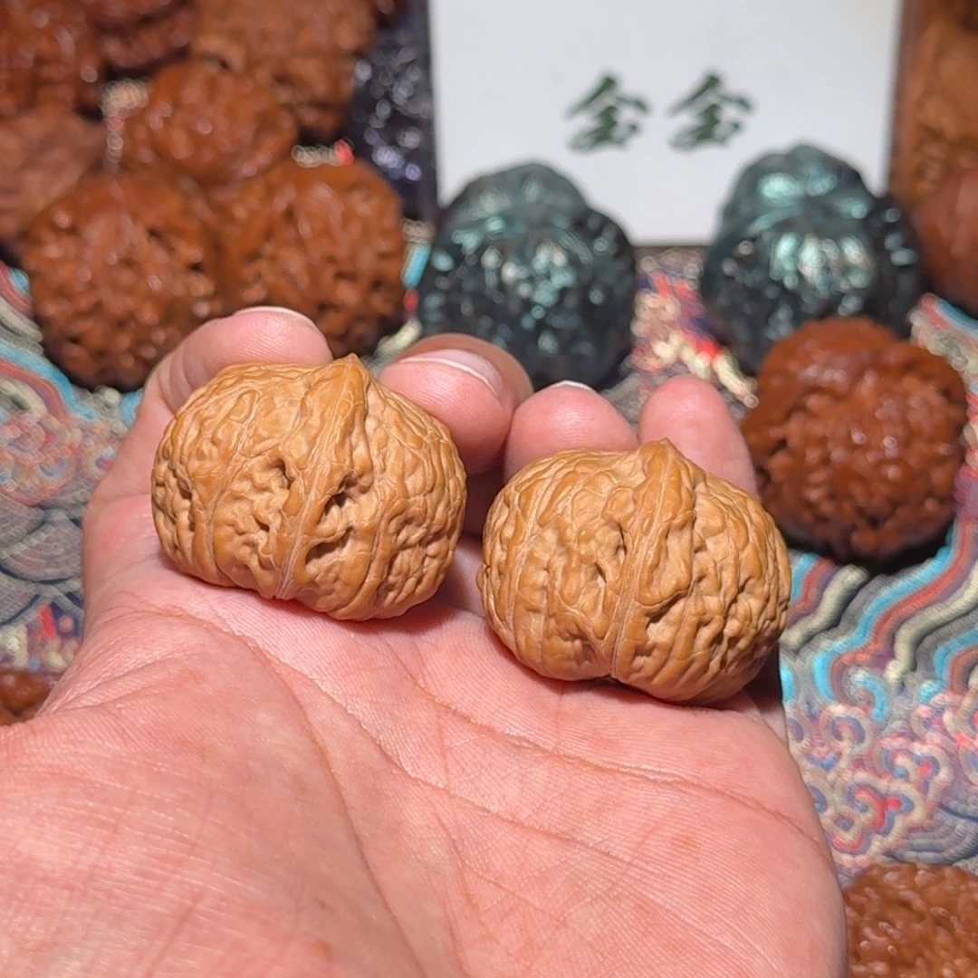 把件文玩核桃1140平底锅，尺寸35 36 28