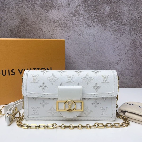 路易威登/包包/99新/24/C13884690438