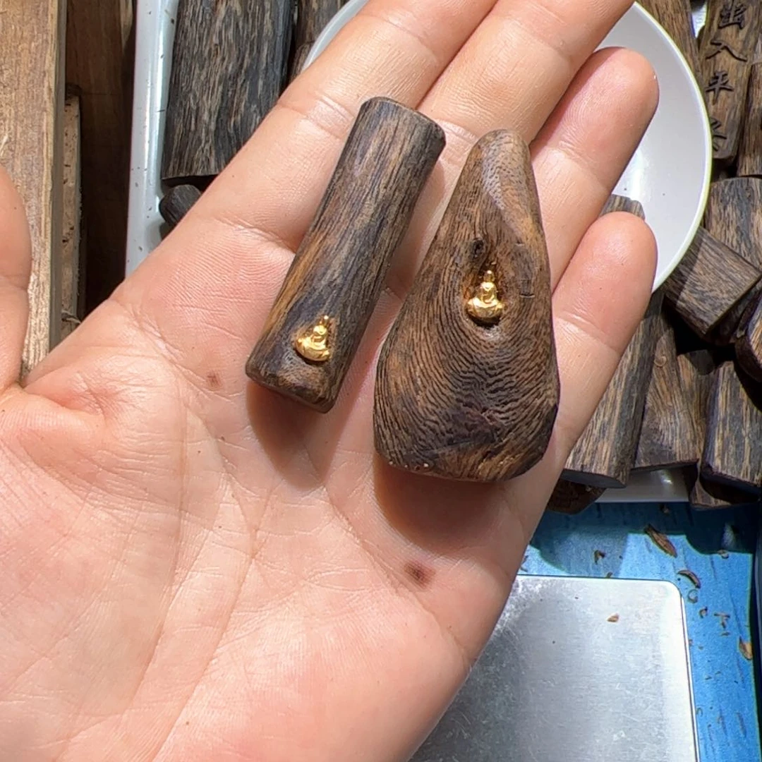 吊坠沉香H****k白棋素牌388.88克