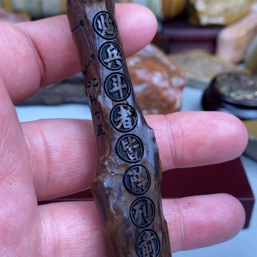 【闪购商品】原石雕刻手把件脖挂件