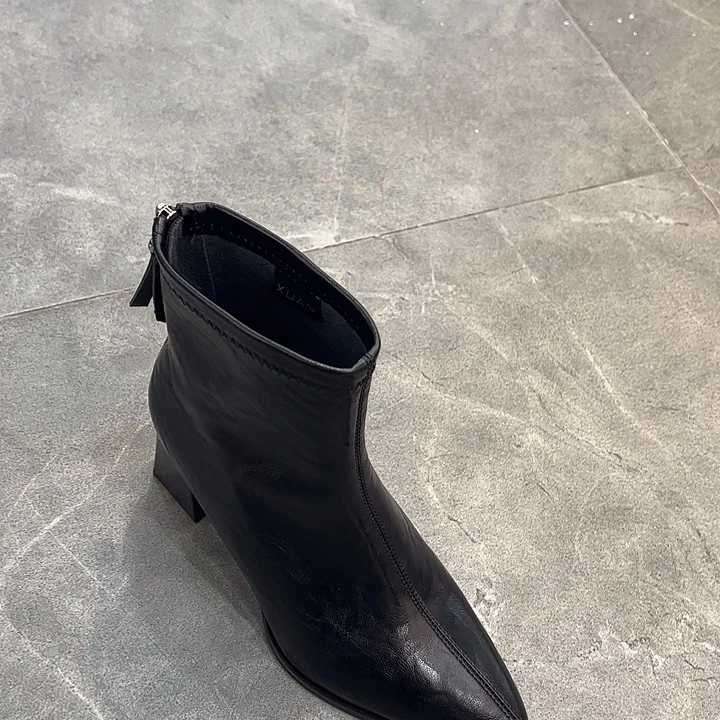 552-60396黑色40码