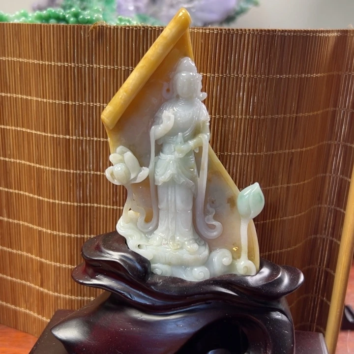 翡翠摆件未镶嵌翡翠