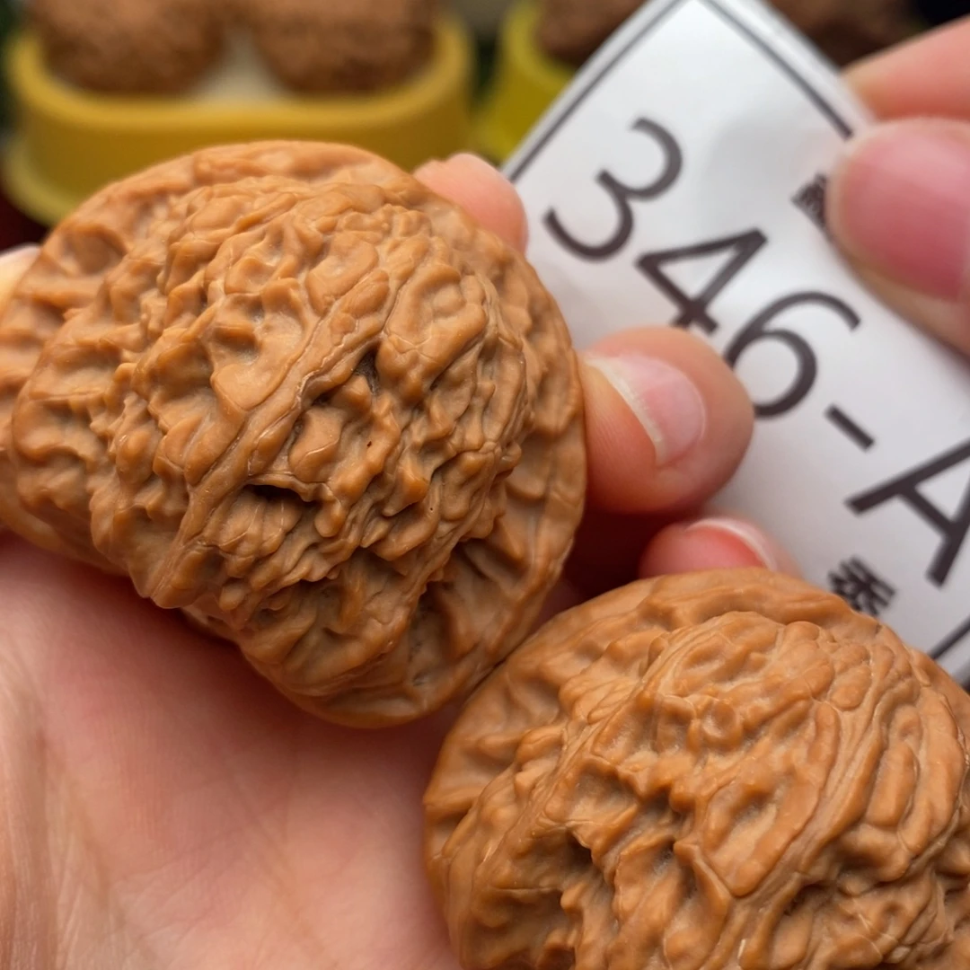 把件文玩核桃白狮子42……