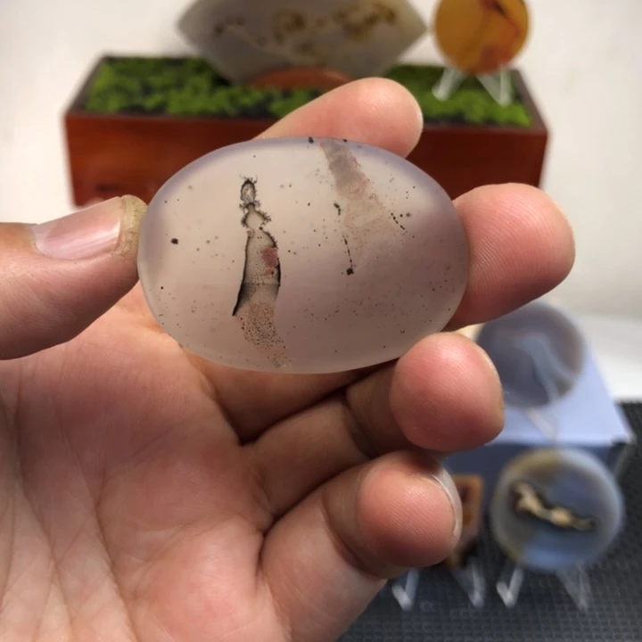 张***9玛瑙/玉髓合金颈饰