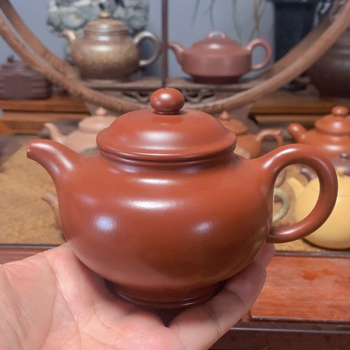 紫砂茶壶工艺师作品大红袍