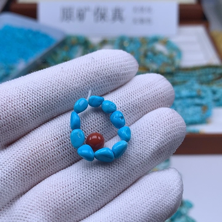 南红玛瑙未镶嵌珠宝奇石