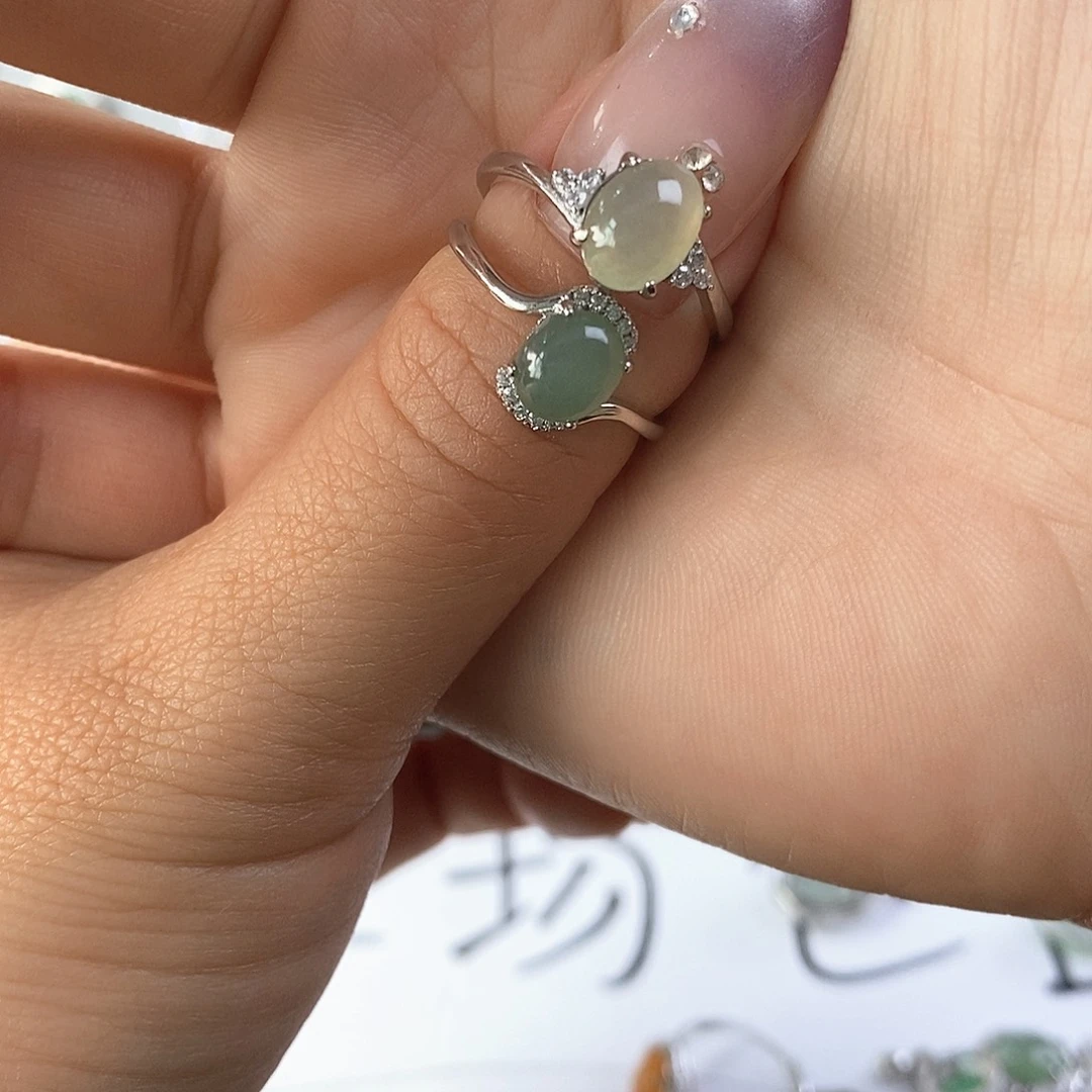 金***豆翡翠未镶嵌戒指缅甸