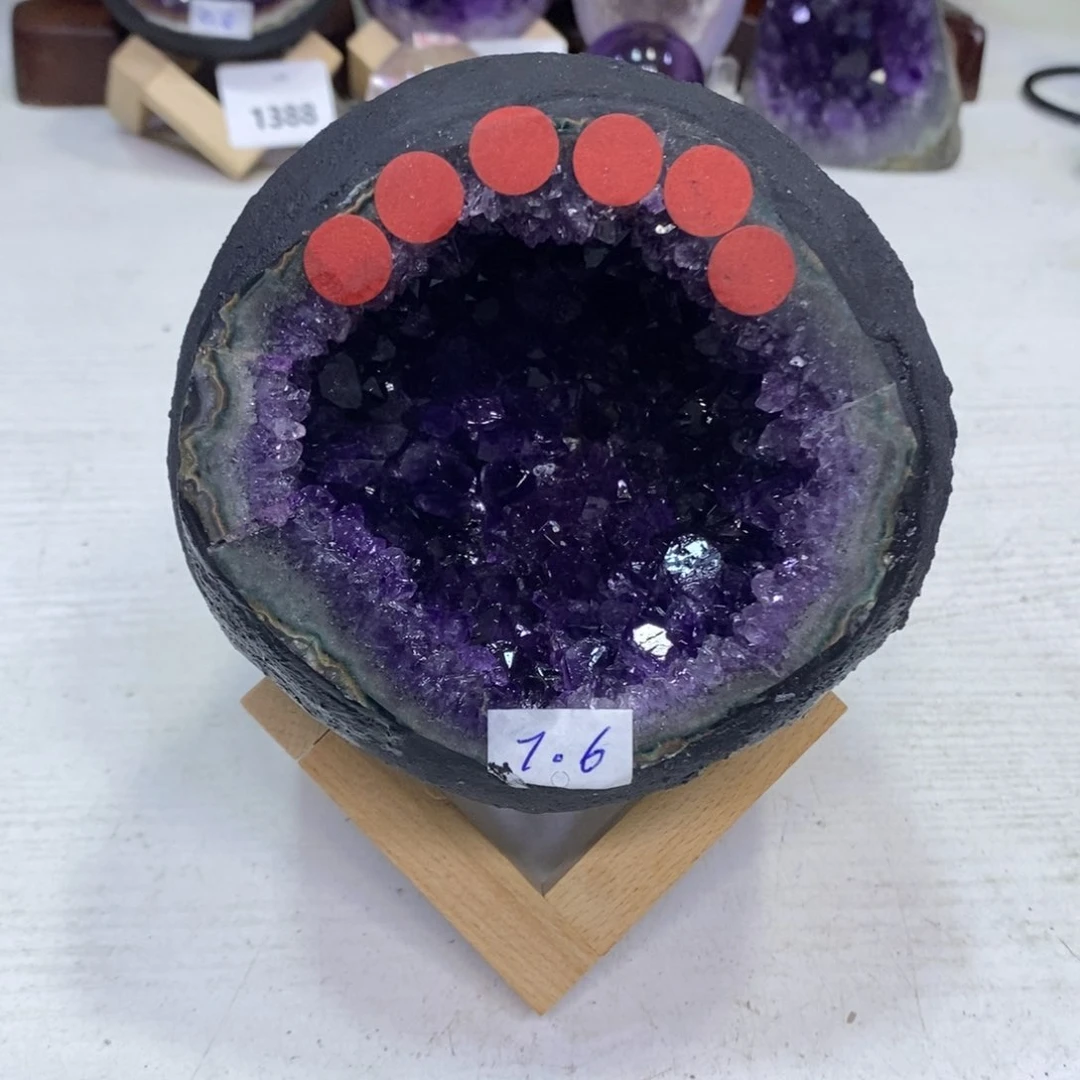 水晶摆件未镶嵌水晶1400杰