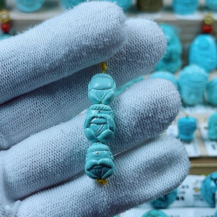 绿松石未镶嵌珠宝奇石