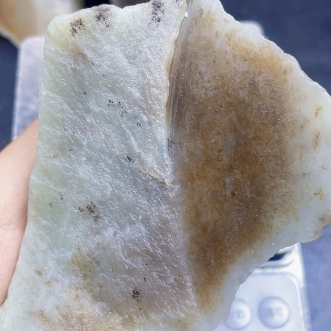 未镶嵌和田玉珠宝半成品