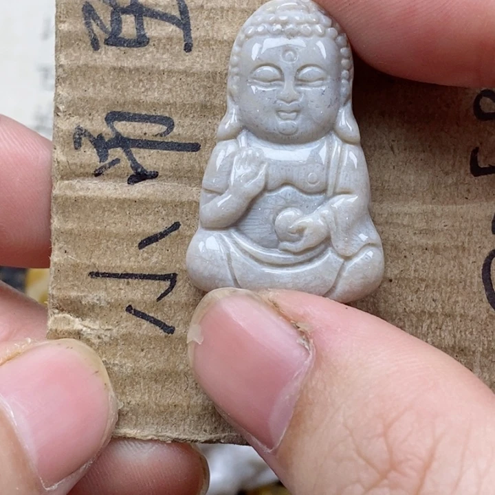 颈饰未镶嵌硅化珊瑚（珊瑚玉）k***y