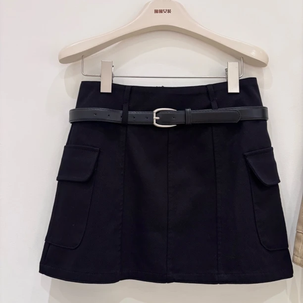 短裤裙，版型显瘦