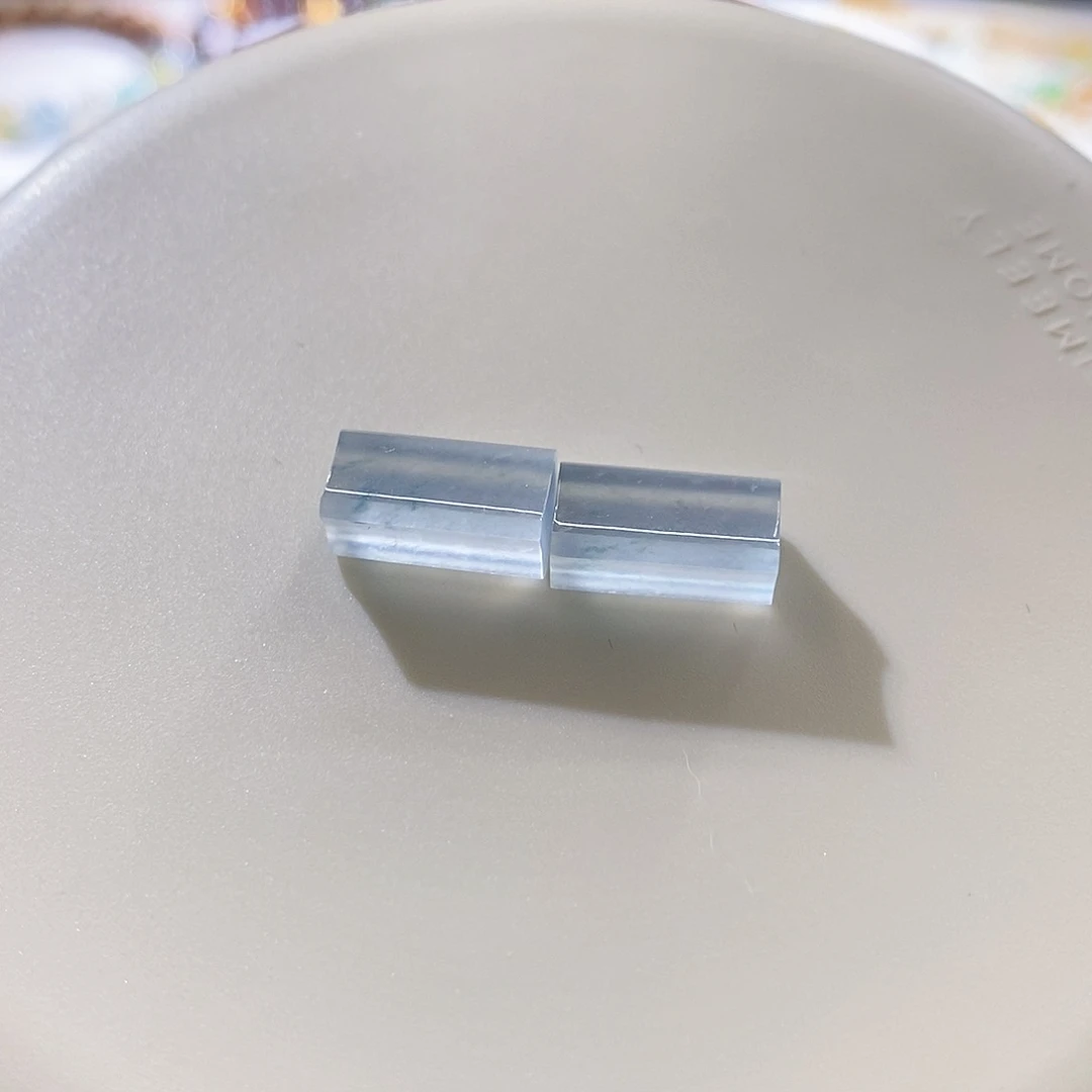 翡翠散珠冰飘蓝花