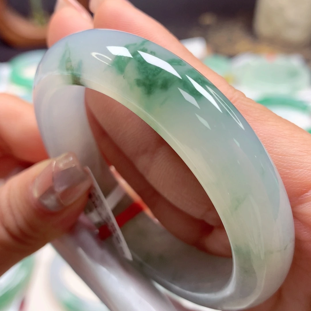 翡翠手镯未镶嵌54正10号88