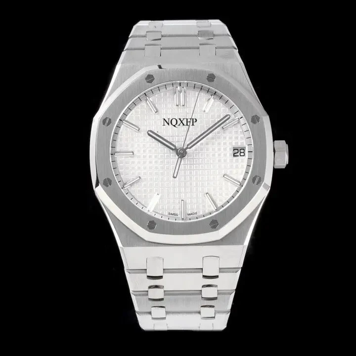 NQXFP男士APS厂皇家橡树系列15500白盘钢王系列4302一体机芯腕表