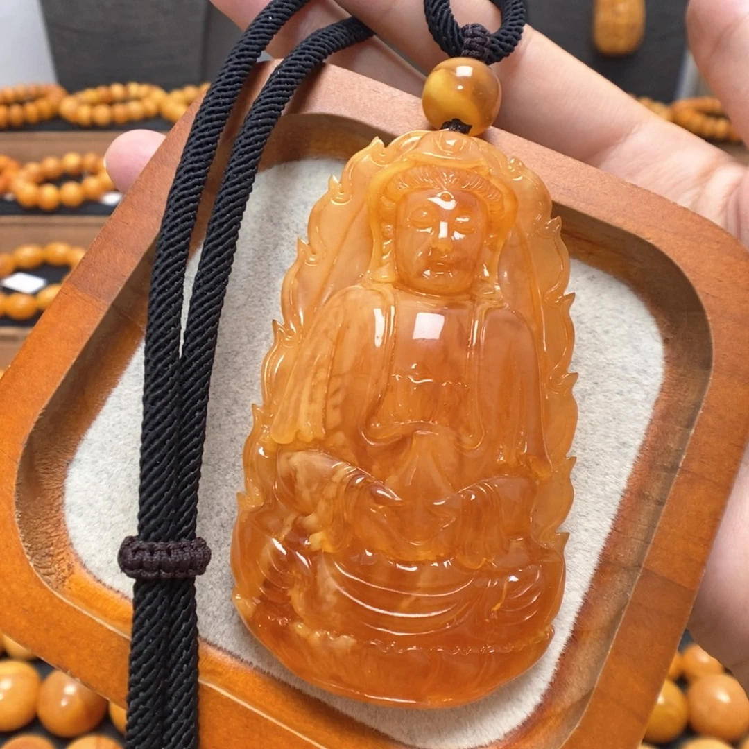 蜜蜡未镶嵌颈饰蜜蜡